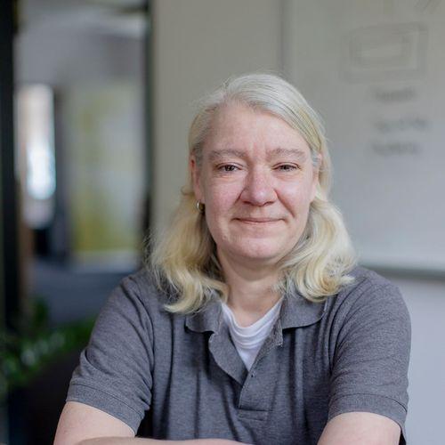 Karin Hoehne